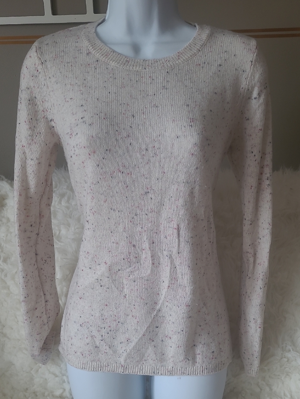 Reitman's Women's Cream Speckled Crewneck Sweater